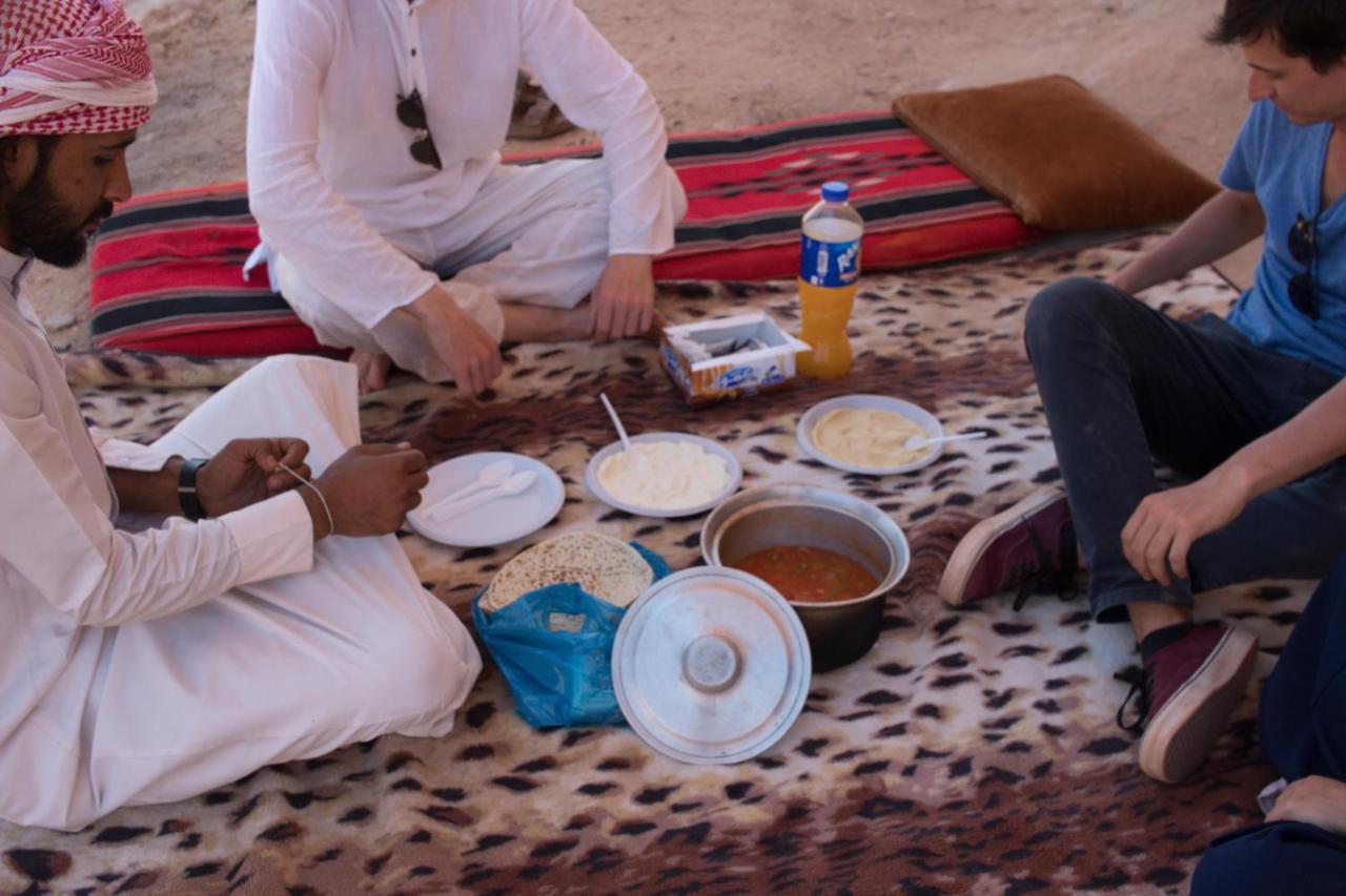 Wadi Rum Desert Home ภายนอก รูปภาพ