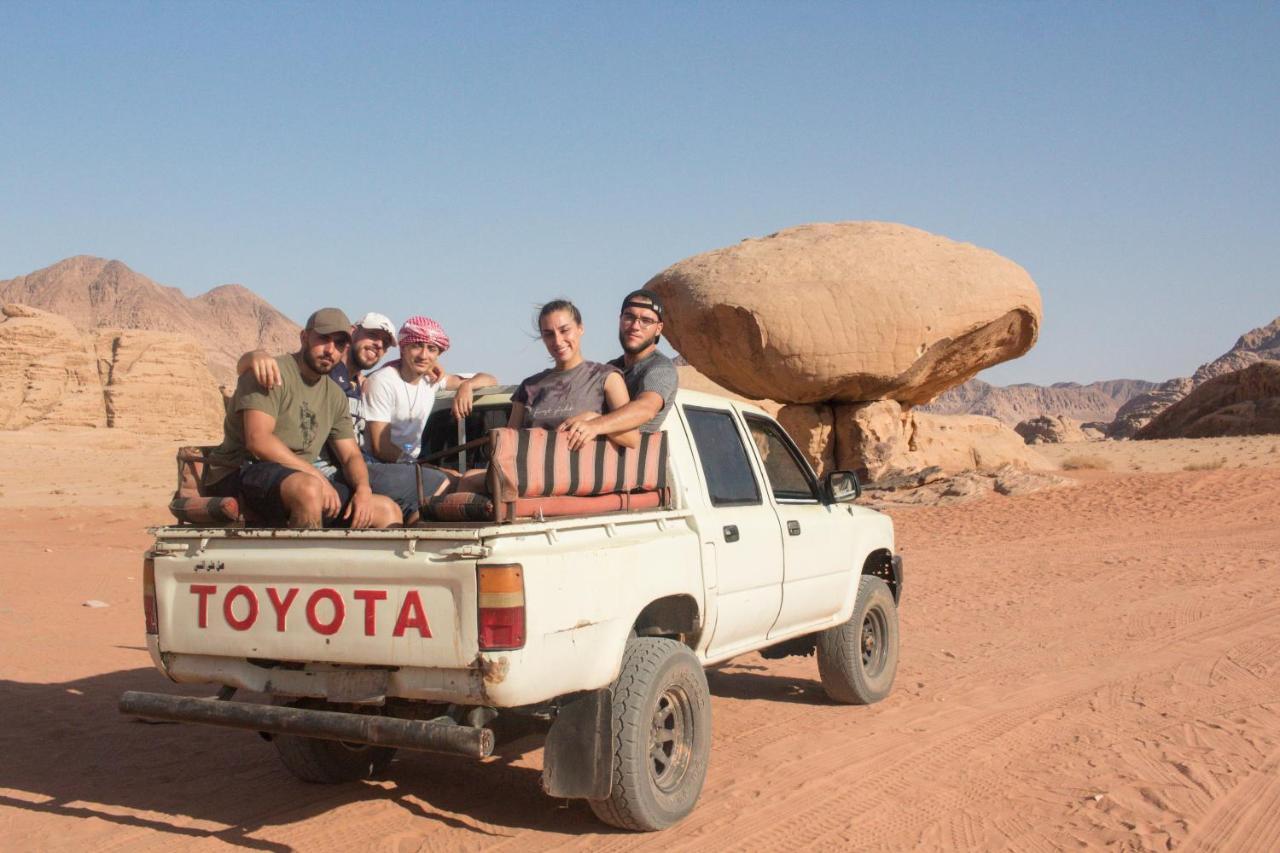 Wadi Rum Desert Home ภายนอก รูปภาพ